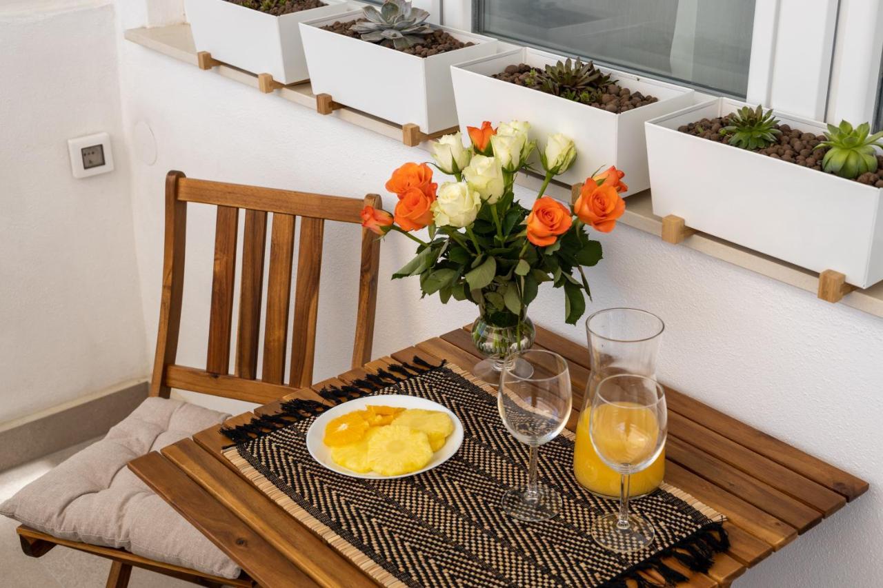 Apartment Nova 4* Дуги Рат Екстериор снимка